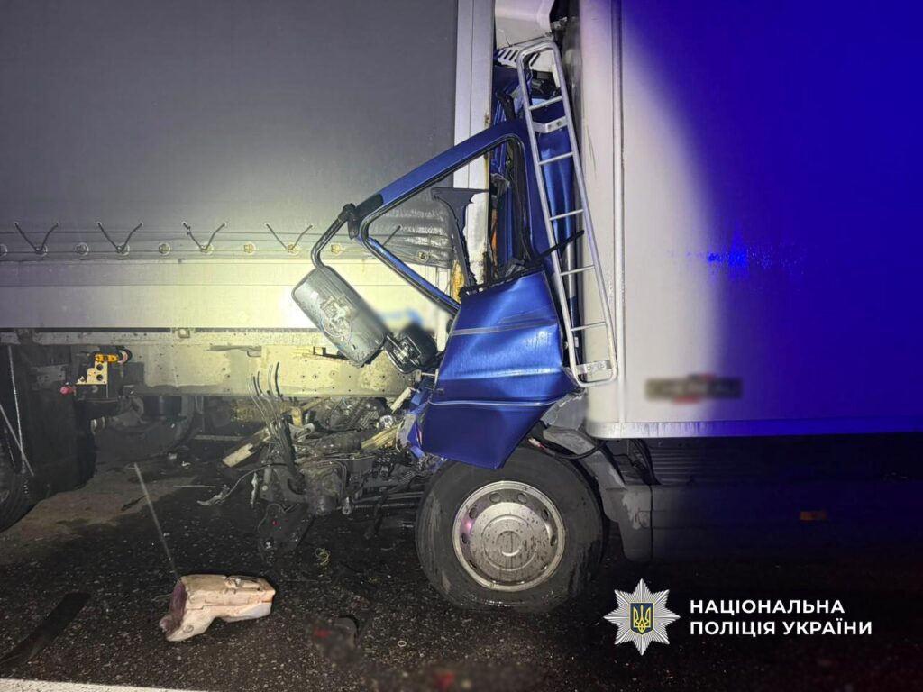 Потрійна ДТП на трасі Одеса – Рені: загинув водій вантажівки Тройное ДТП на трассе Одесса – Рени: погиб водитель грузовика