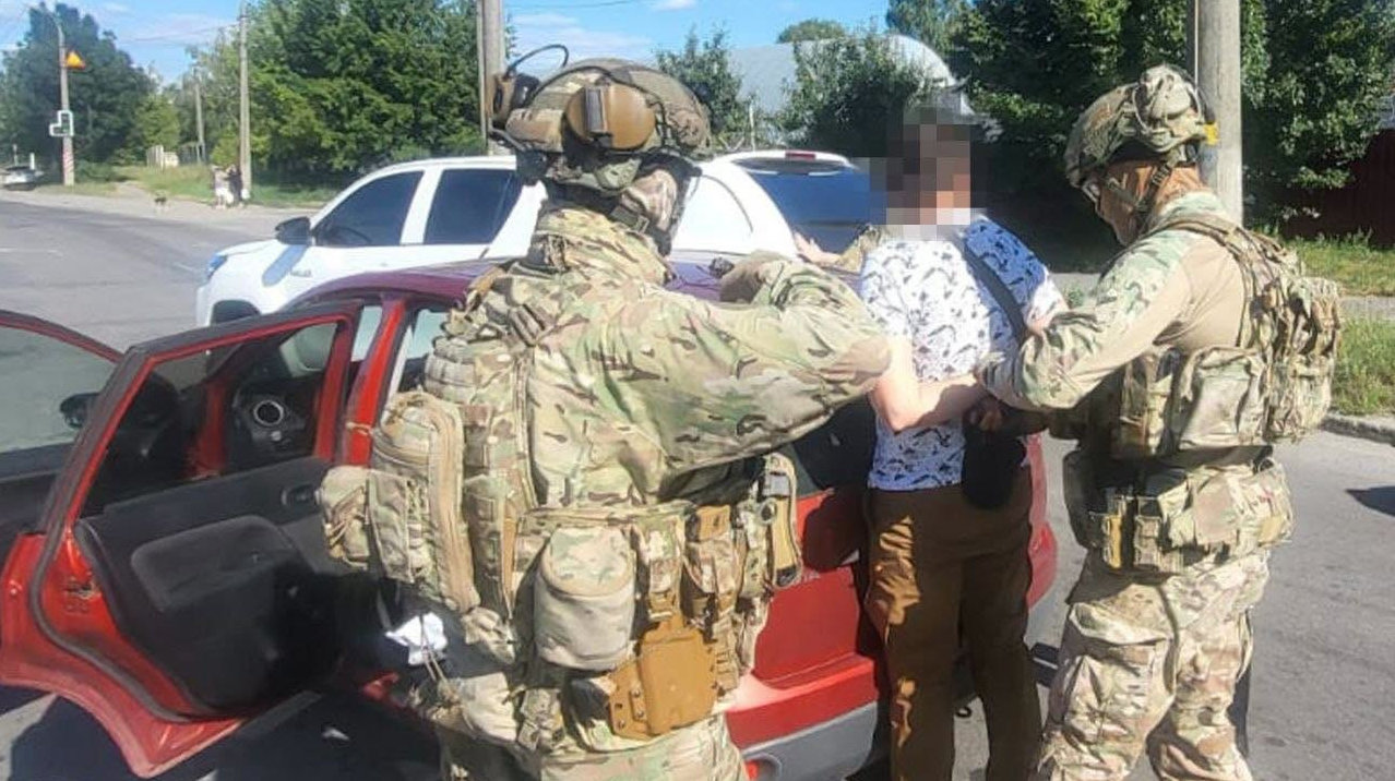 Сына главы хозсуда и двух экс-сотрудников ТЦК задержали в Одесской области Сына главы хозсуда и двух экс-сотрудников ТЦК задержали в Одесской области