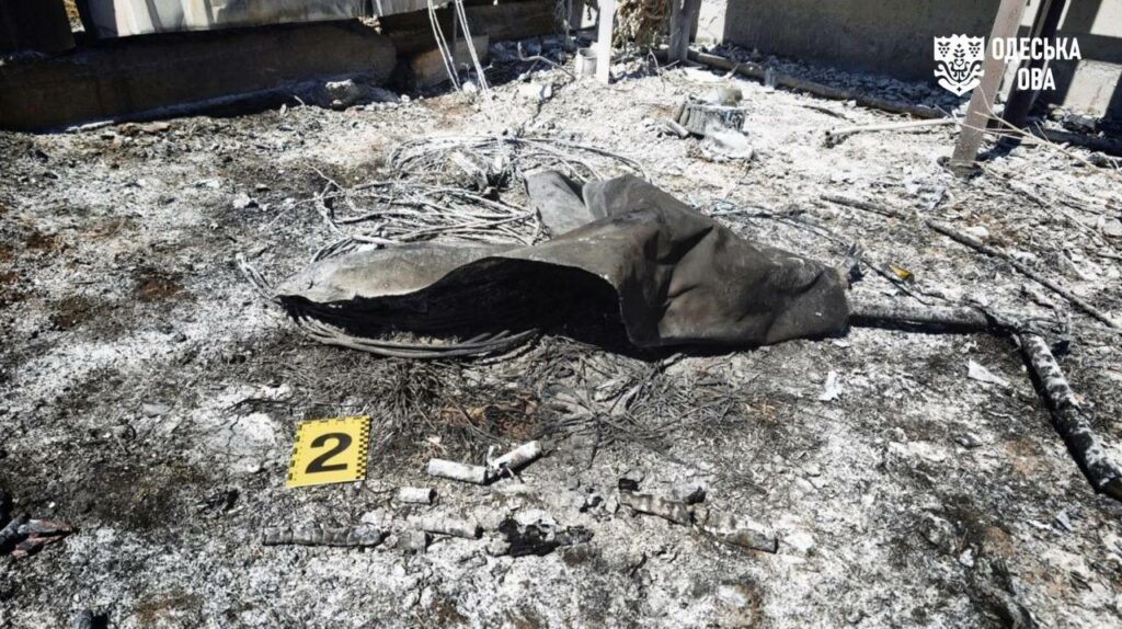 Ударний безпілотник пошкодив ресторан на Одещині: четверо постраждалих Ударний безпілотник пошкодив ресторан на Одещині: четверо постраждалих