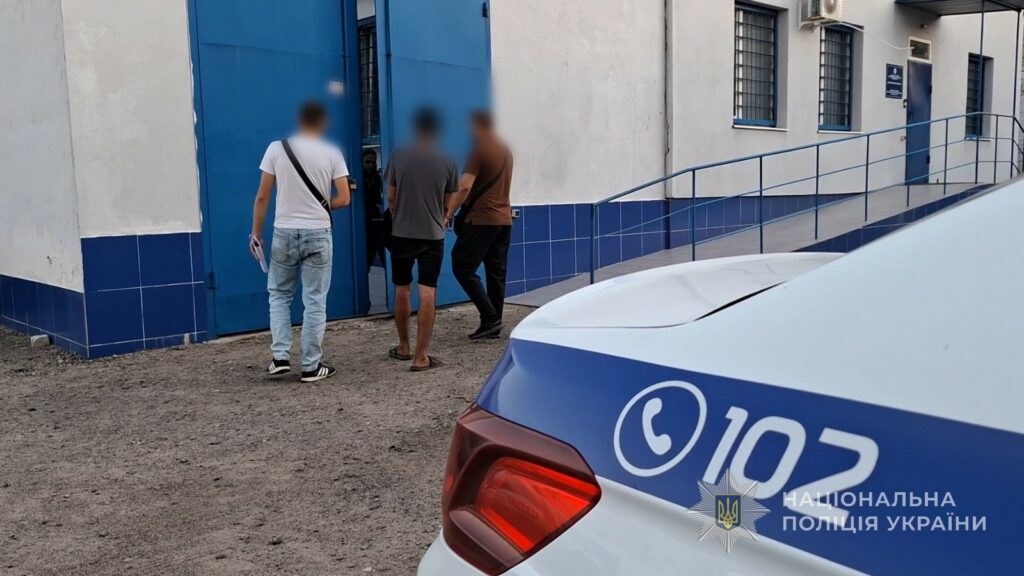 В Одесской области задержали мужчину, который связал и ограбил мать погибшего военнослужащего