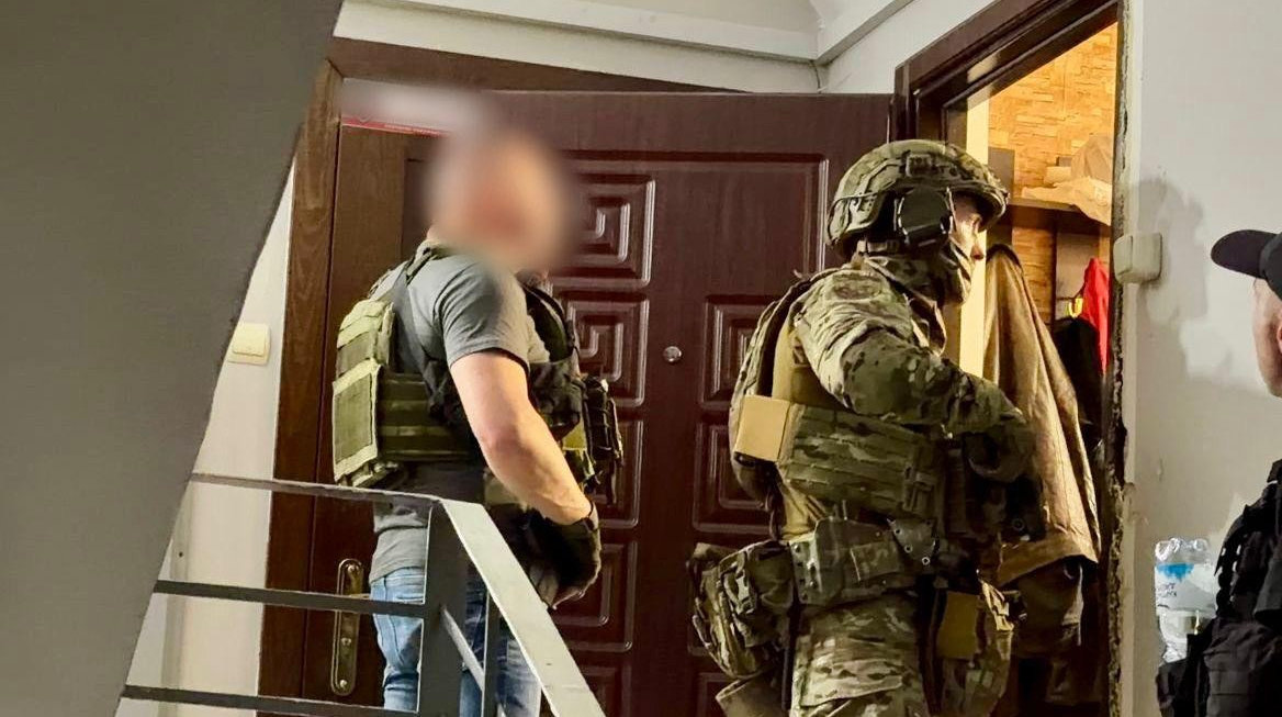 Стрельба в Одессе: мужчина убил родителей, ранил брата и застрелился Стрельба в Одессе: мужчина убил родителей, ранил брата и застрелился