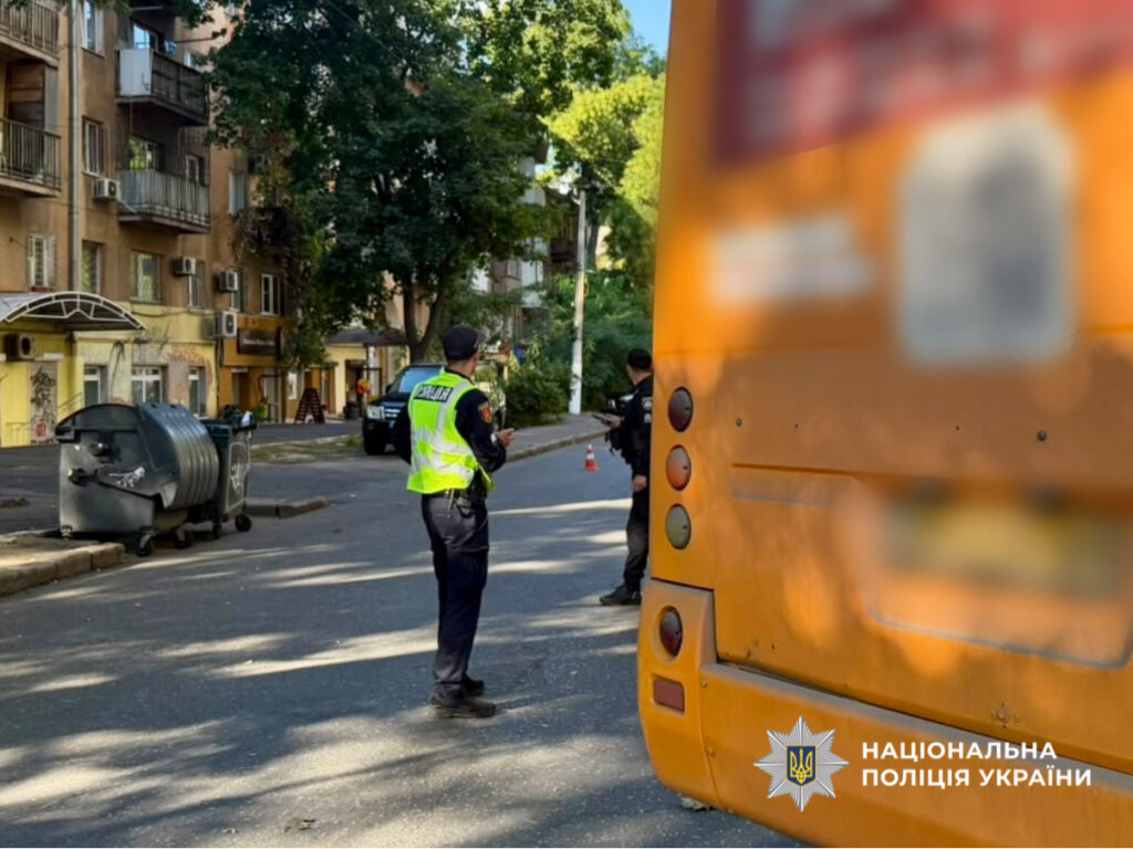 Водій легковика протаранив маршрутку в Одесі: постраждали дев&rsquo;ятеро людей