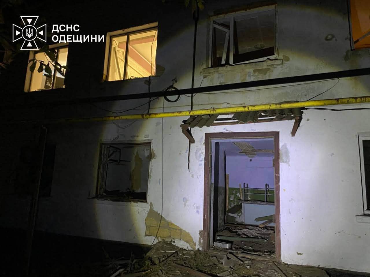 Троє людей постраждали внаслідок атаки РФ на Одещину Троє людей постраждали внаслідок атаки РФ на Одещину