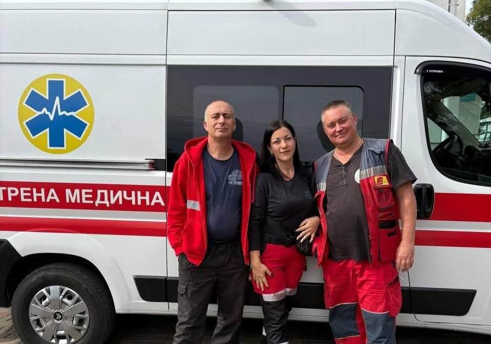 Медики одеської екстренки реанімували жінку після зупинки серця