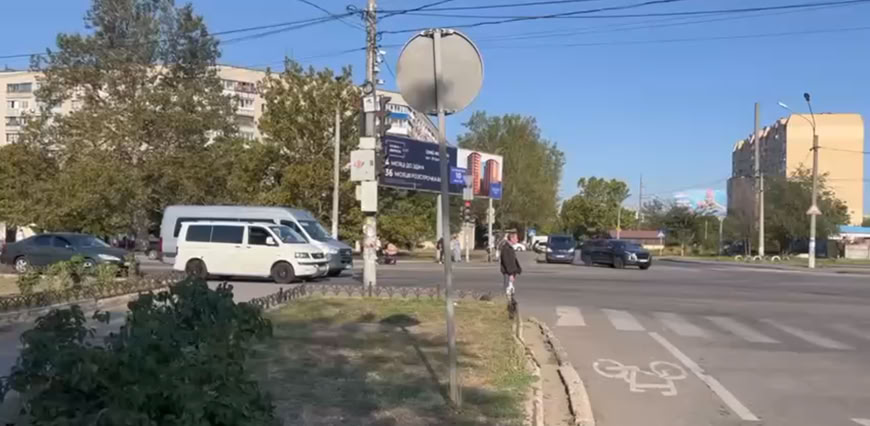 Додали ще два: тепер в Одесі на 19 перехрестях о 9:00 вмикають «червоний для всіх»