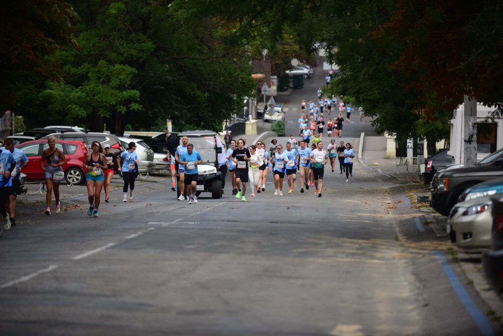 Понад 800 бігунів вийшли на старт SEASIDE INDEPENDENCE Half Marathon в Одесі