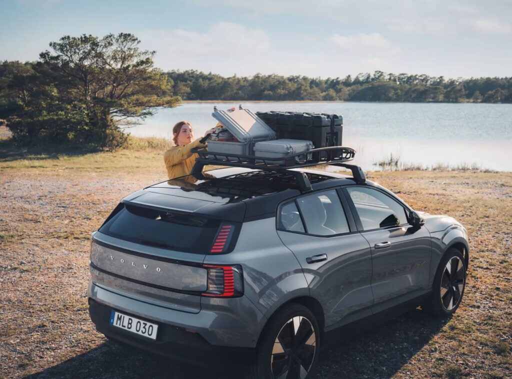 Volvo EX30: переваги компактного електричного SUV