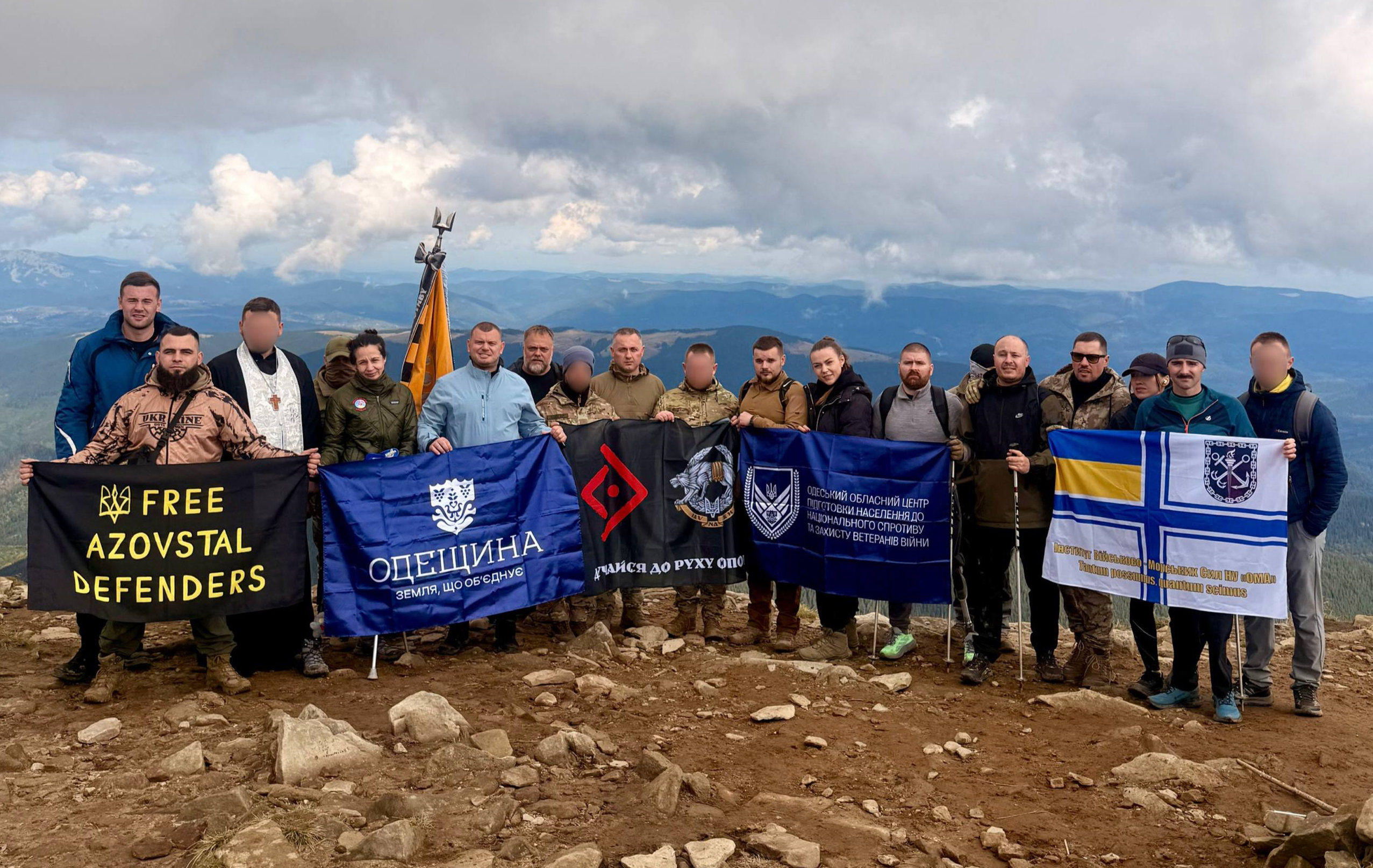 Ветерани з Одещини підкорили Говерлу