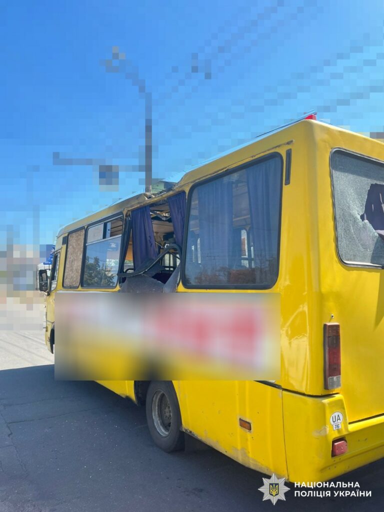 Троє людей загинули та 27 отримали поранення внаслідок російських атак по Херсонщині