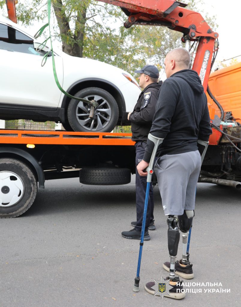 Паркування на місцях для людей з інвалідністю: в Одесі оштрафували п’ятьох водіїв